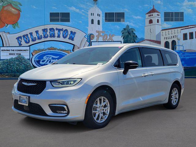 2024 Chrysler Pacifica - $19,925