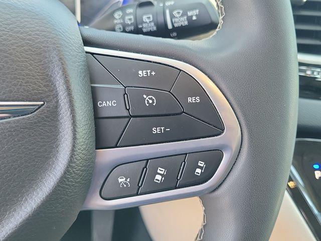 2024 Chrysler Pacifica - $19,925