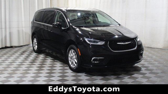 Preowned 2024 Chrysler Pacifica Touring L for Sale