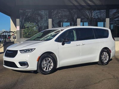 2024 Chrysler Pacifica Touring L 4DR Mini-Van