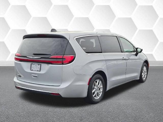 2024 Chrysler Pacifica - $19,900