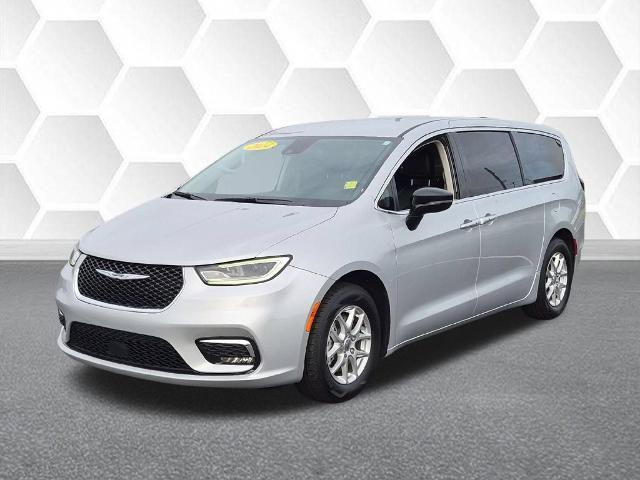 2024 Chrysler Pacifica - $19,900