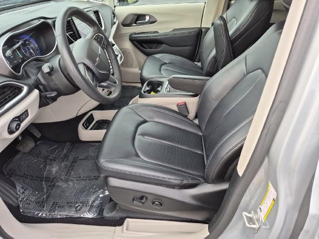 2024 Chrysler Pacifica - $19,900
