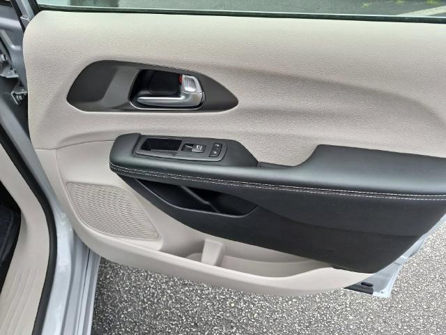 2024 Chrysler Pacifica - $19,900