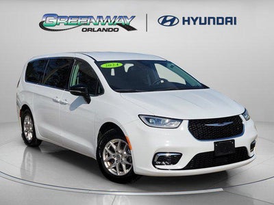 Photo of a 2024 Chrysler Pacifica Touring L 4DR Mini-Van for sale