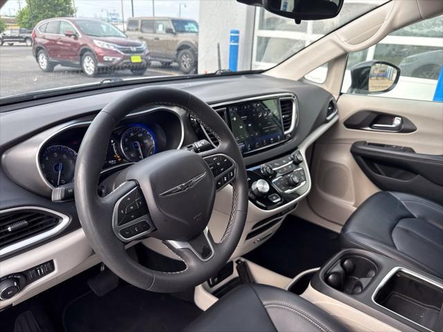 2024 Chrysler Pacifica - $23,999