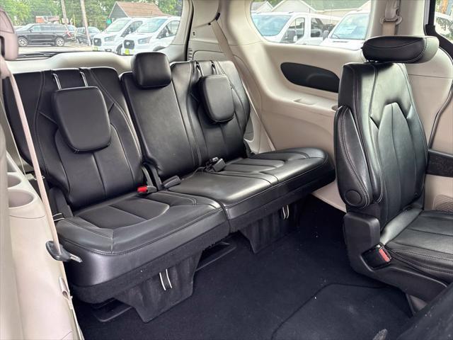 2024 Chrysler Pacifica - $23,999