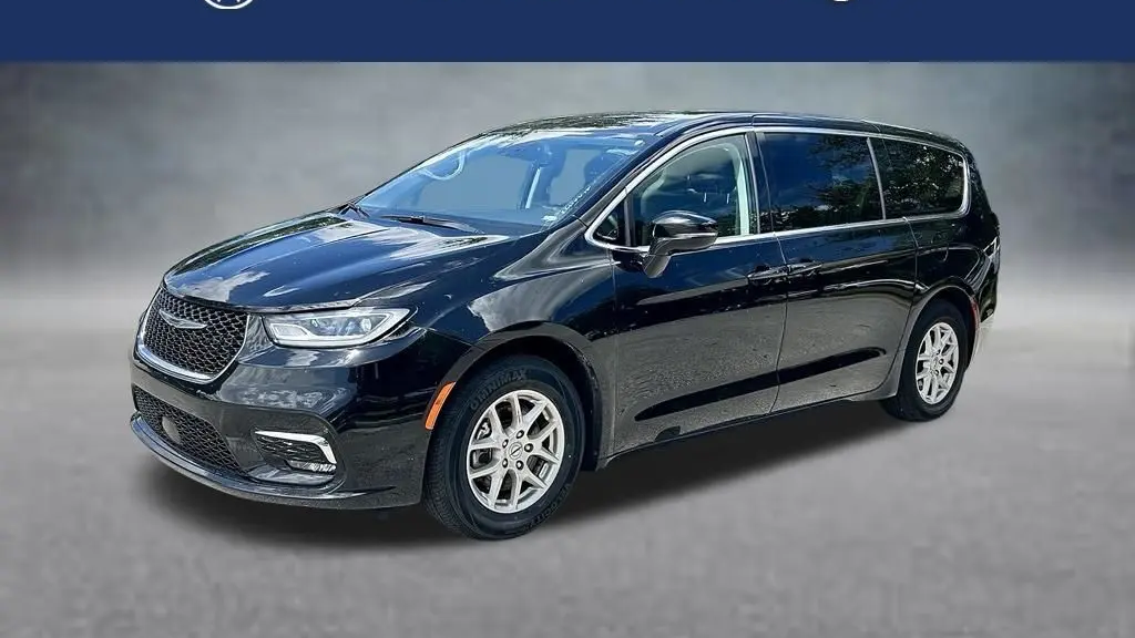 Preowned 2024 Chrysler Pacifica Touring L for Sale