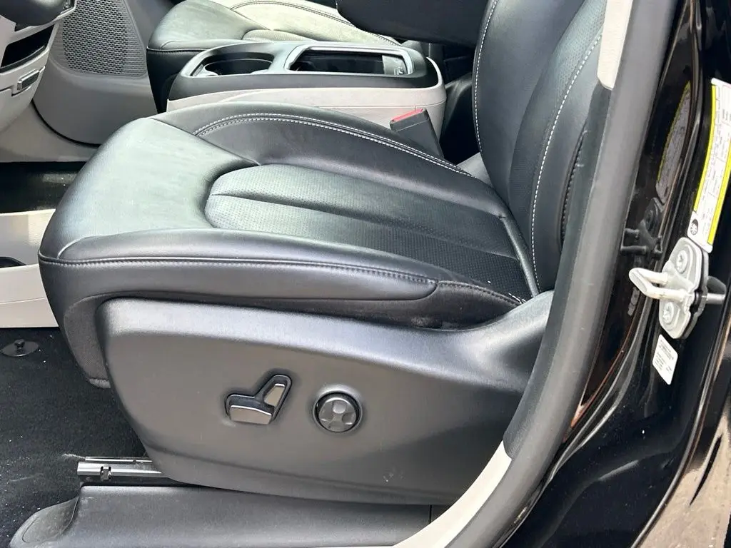 2024 Chrysler Pacifica - $22,391