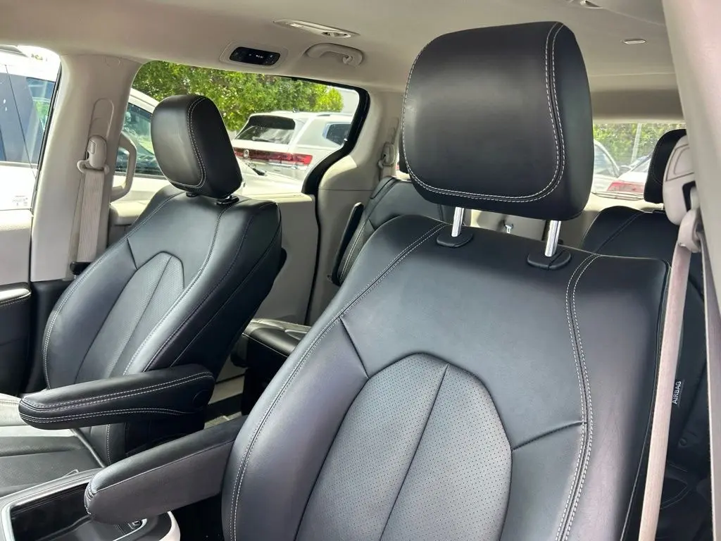 2024 Chrysler Pacifica - $22,391