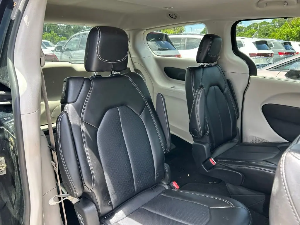 2024 Chrysler Pacifica - $22,391