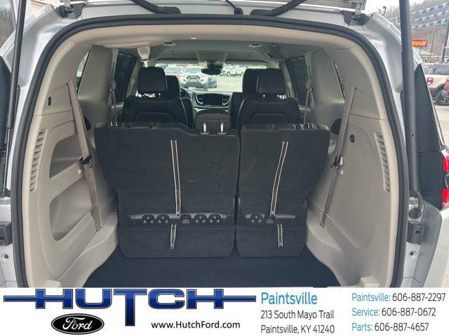 2024 Chrysler Pacifica - $27,998