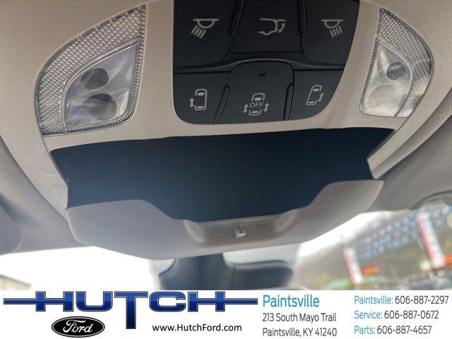2024 Chrysler Pacifica - $27,998