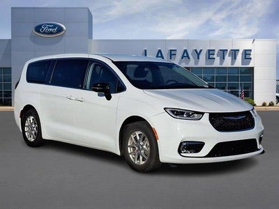 2024 Chrysler Pacifica Touring L 4DR Mini-Van