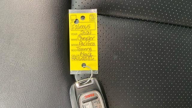 2024 Chrysler Pacifica Touring L