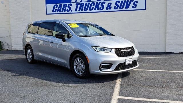 Preowned 2024 Chrysler Pacifica Touring L for Sale
