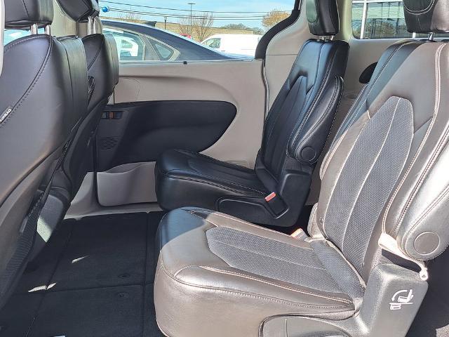 2024 Chrysler Pacifica - $25,488