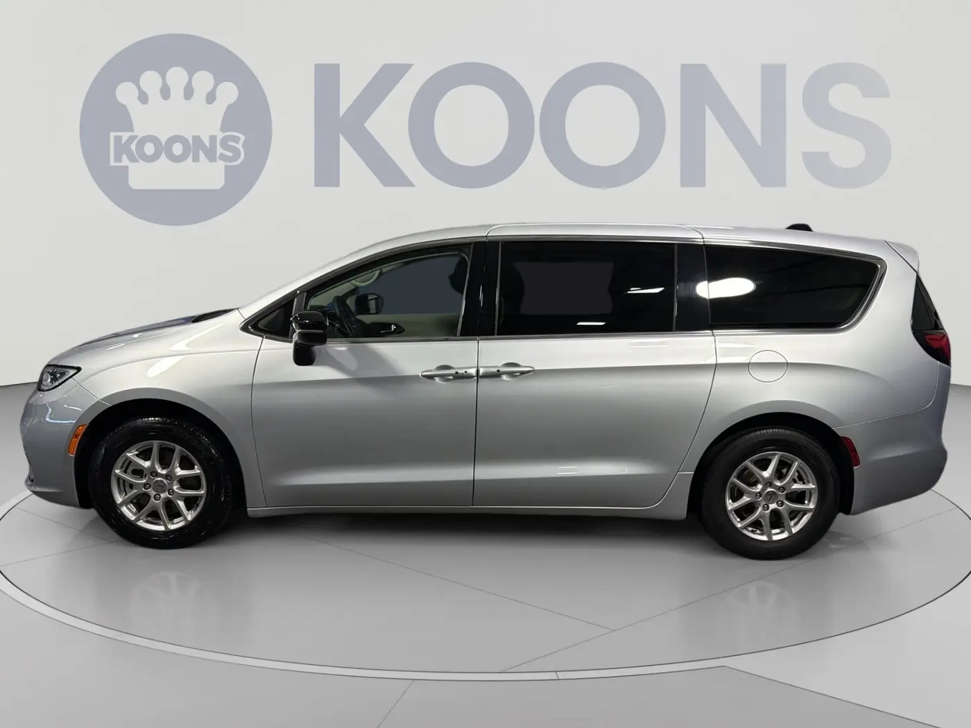 2024 Chrysler Pacifica - $20,000