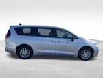 2024 Pacifica Thumbnail 6