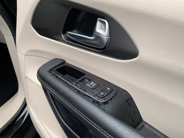 2024 Chrysler Pacifica - $20,990