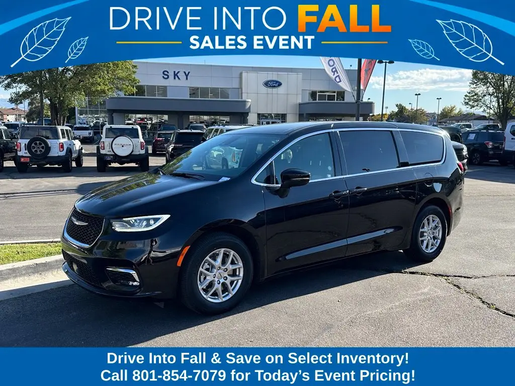 2025 Chrysler Pacifica - $24,250