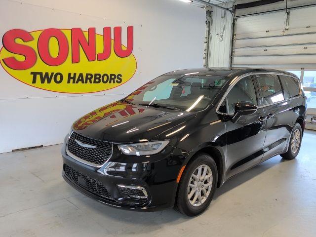 2025 Chrysler Pacifica