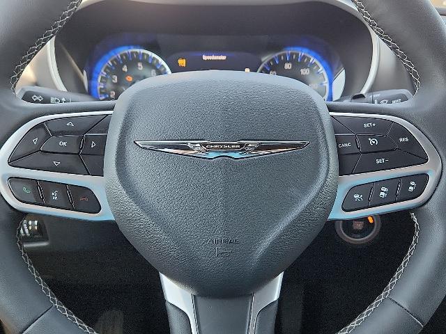2025 Chrysler Pacifica - $29,990