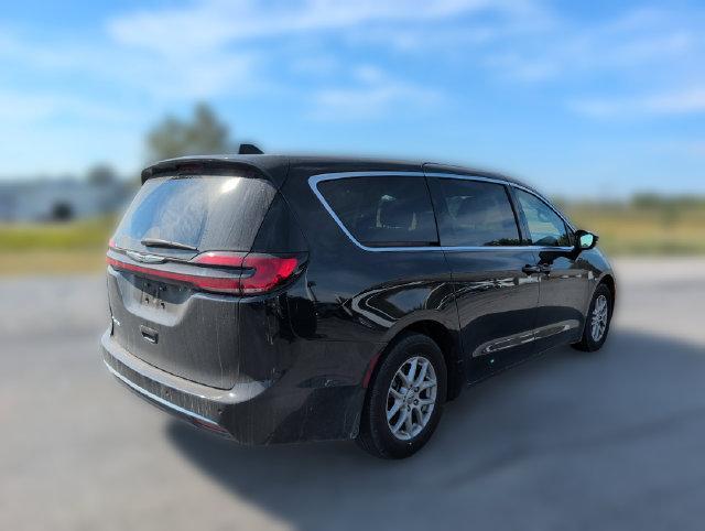 2025 Chrysler Pacifica - $27,237