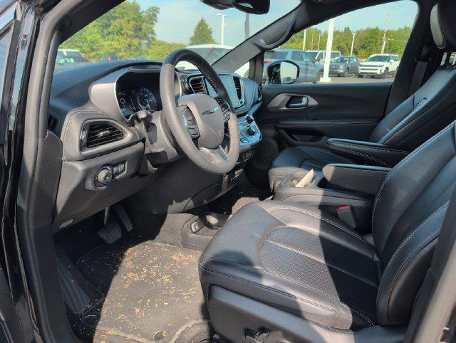 2025 Chrysler Pacifica - $27,237