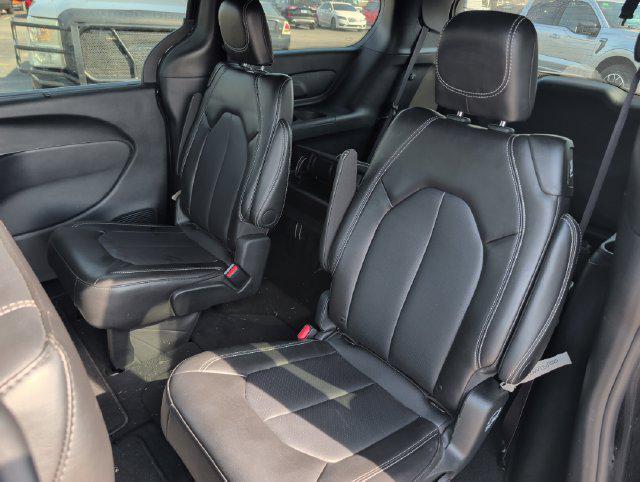 2025 Chrysler Pacifica - $27,237