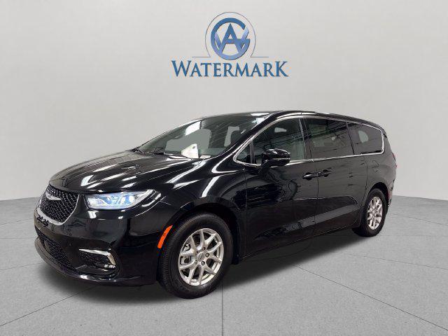 2025 Chrysler Pacifica - $27,237