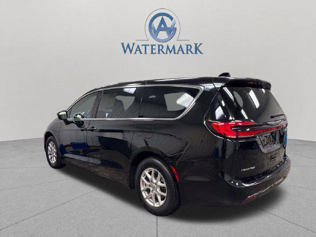 2025 Chrysler Pacifica - $27,237