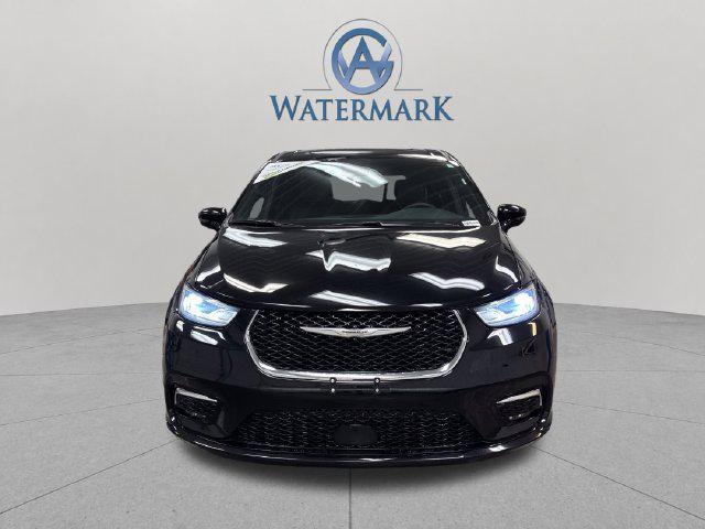 2025 Chrysler Pacifica - $27,237
