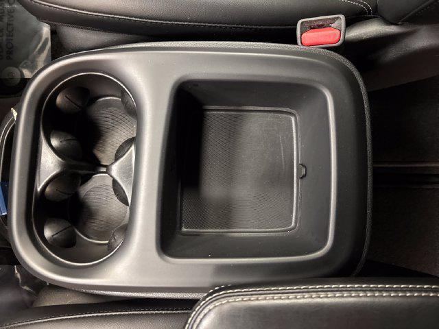 2025 Chrysler Pacifica - $27,237