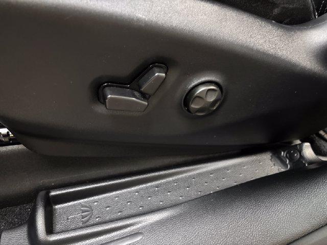 2025 Chrysler Pacifica - $27,237
