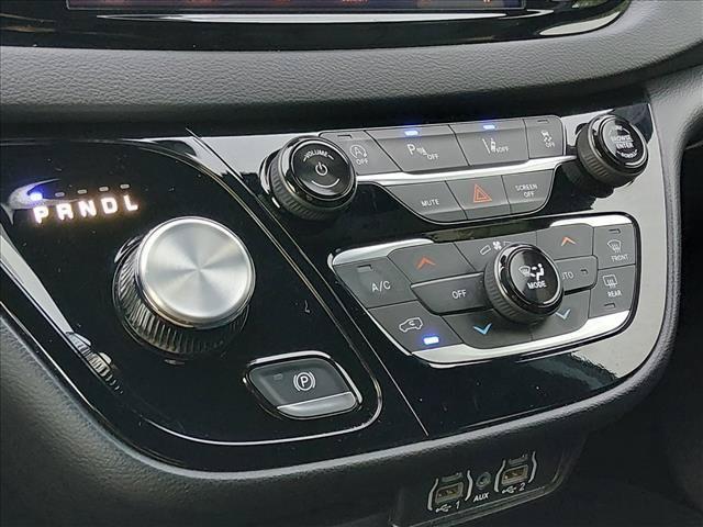 2025 Chrysler Pacifica - $23,720