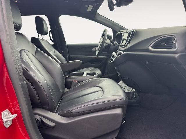 2025 Chrysler Pacifica - $25,954