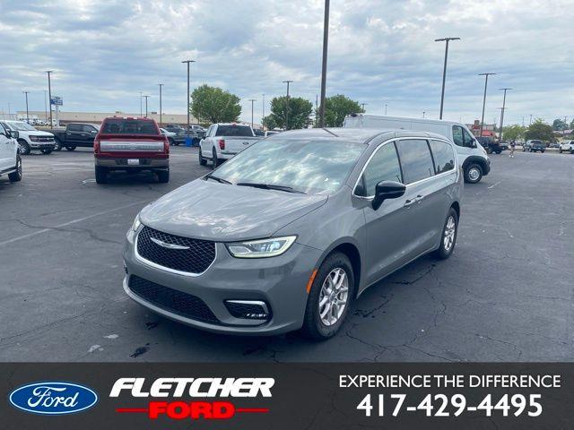 2025 Chrysler Pacifica