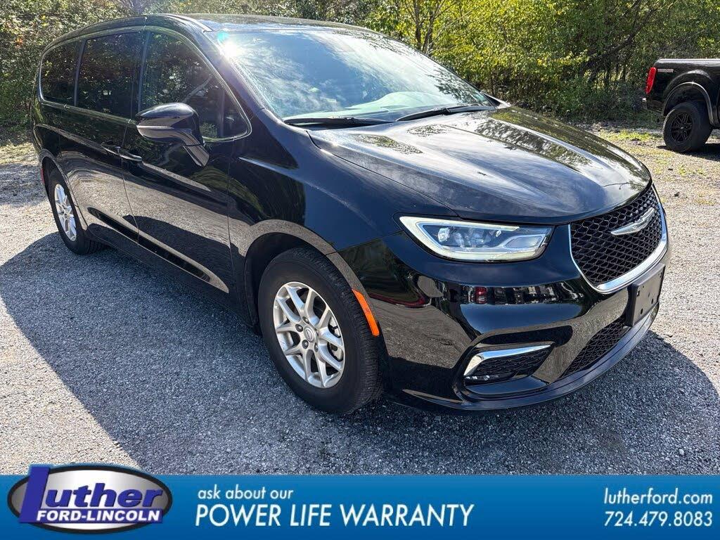 2025 Chrysler Pacifica