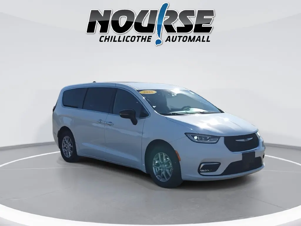 2025 Chrysler Pacifica - $22,329