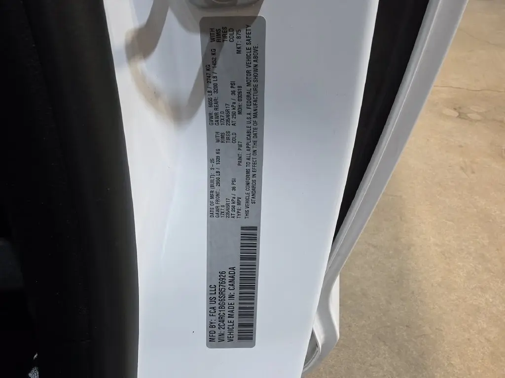 2025 Chrysler Pacifica - $22,329