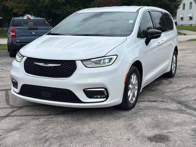2026 Chrysler Pacifica - $33,970
