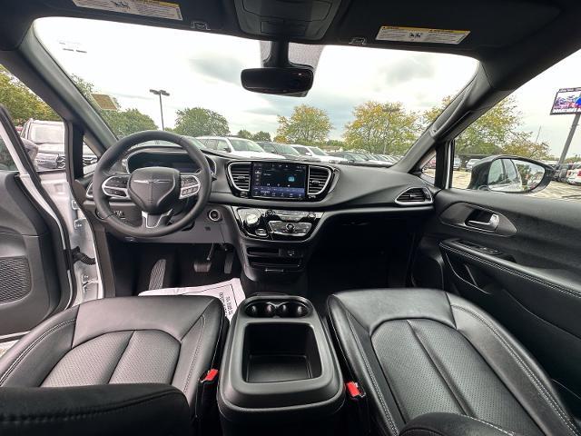 2026 Chrysler Pacifica - $33,970