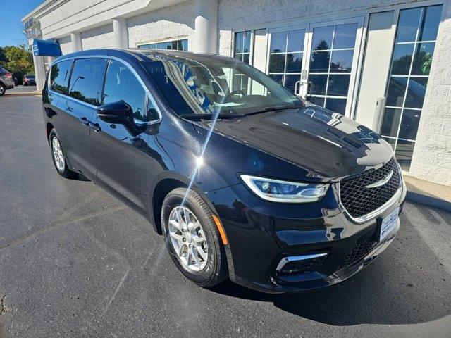 2026 Chrysler Pacifica - $30,090