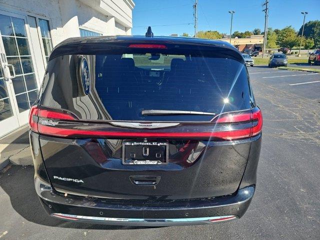 2026 Chrysler Pacifica - $30,090