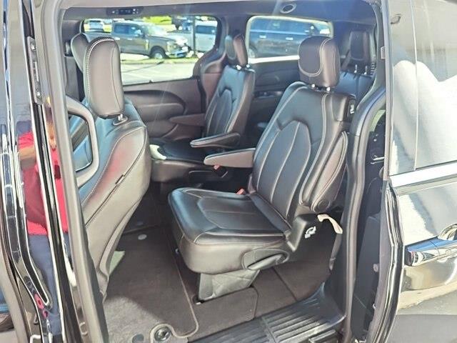 2026 Chrysler Pacifica - $30,090
