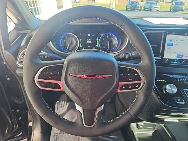 2026 Chrysler Pacifica - $30,090