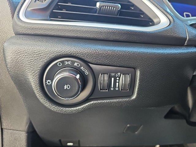 2026 Chrysler Pacifica - $30,090