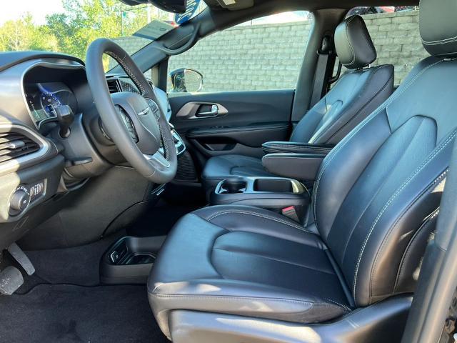 2026 Chrysler Pacifica - $33,155