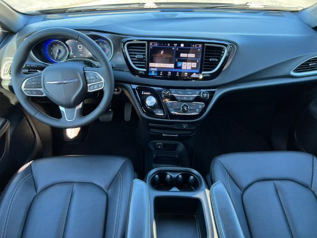 2026 Chrysler Pacifica - $32,360